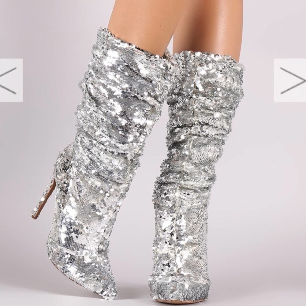 Boots GOLD Sequin Festival Boots Scrunch GOLD BRONZE Boots Slouch Boots NWOT 6.5